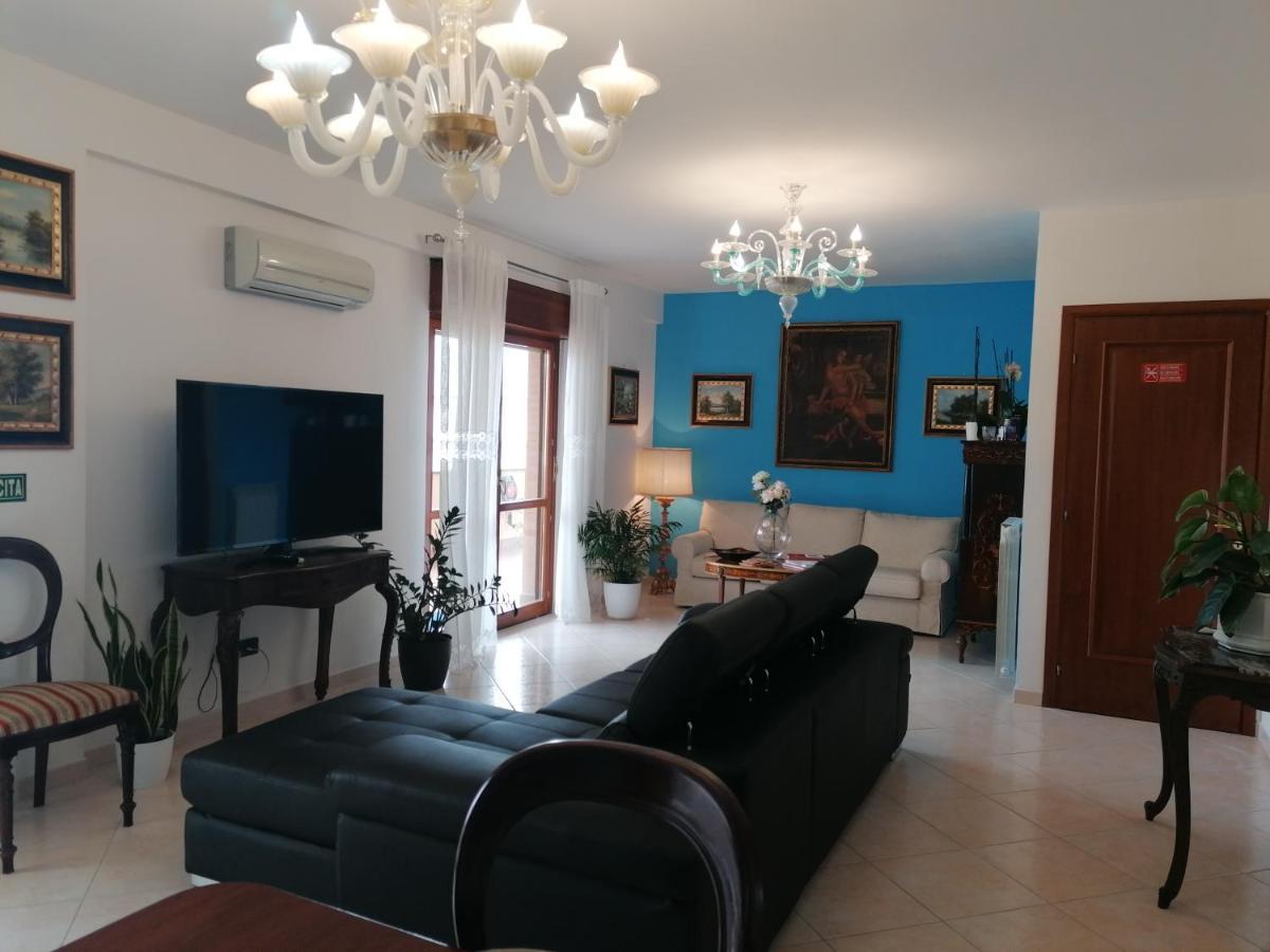 B&Byanet'S Beautiful House Civitavecchia Kültér fotó